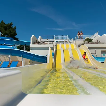 Joli Mobil 4 Le Bois Masson A34 Campsite Saint-Jean-de-Monts